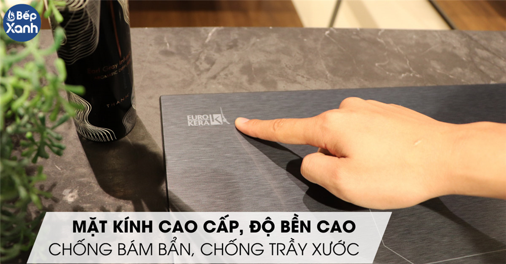Mặt kính cao cấp của bếp từ Malloca