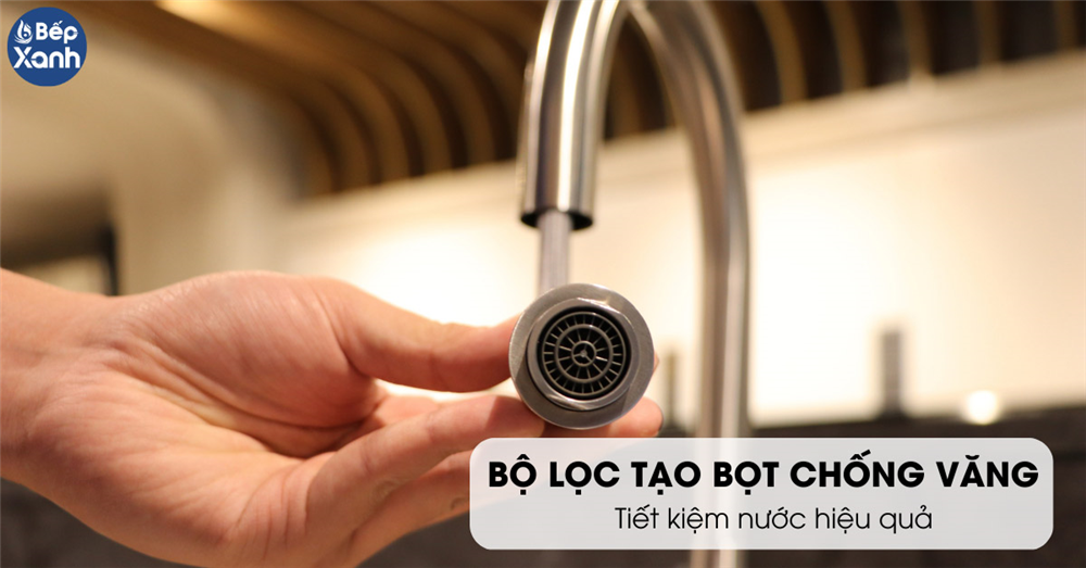 Vòi rửa chén đồng thau mạ Chrome Malloca bộ lọc tạo bọt
